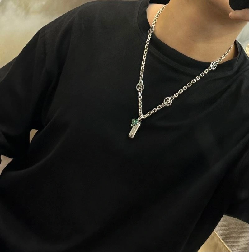 Refined LX Necklaces 311454