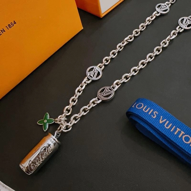 Refined LX Necklaces 311454