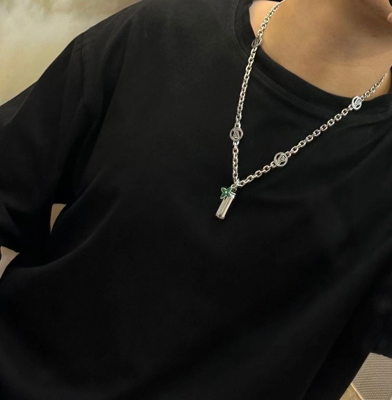 Refined LX Necklaces 311454