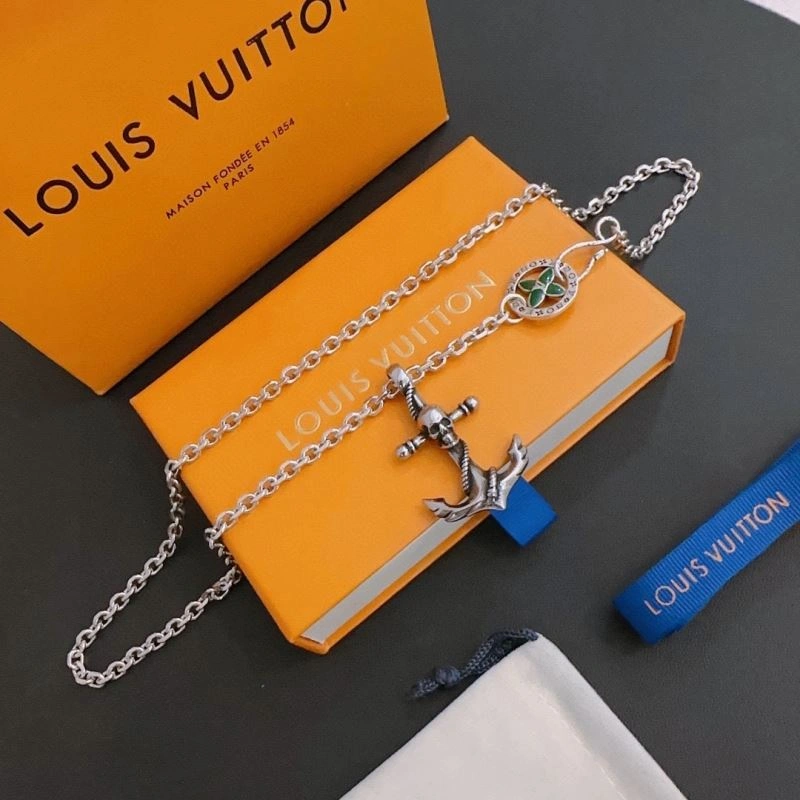 Trendsetting LX Necklaces 311449