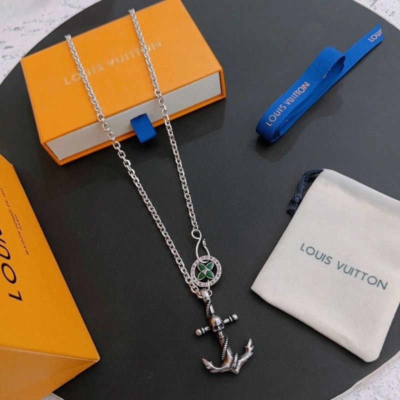 Trendsetting LX Necklaces 311449