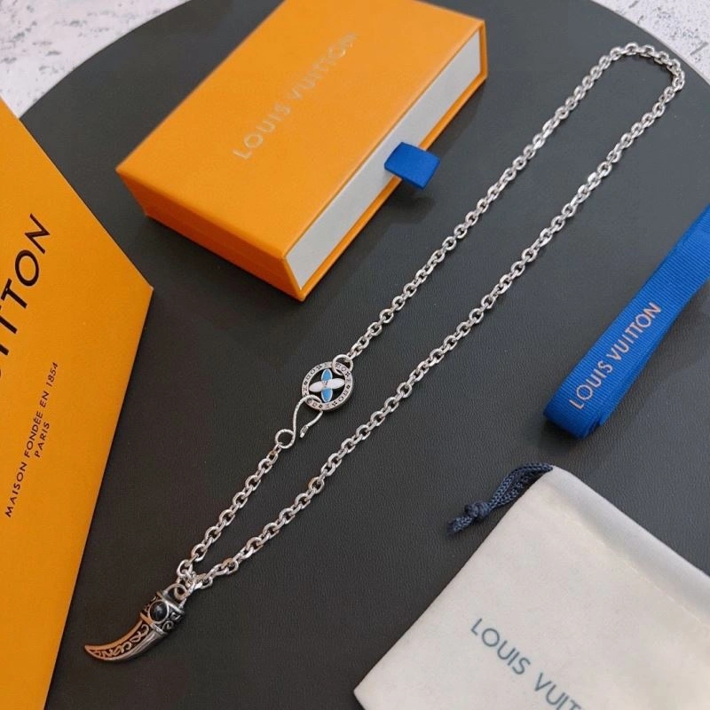 LX Necklaces Refined 311453