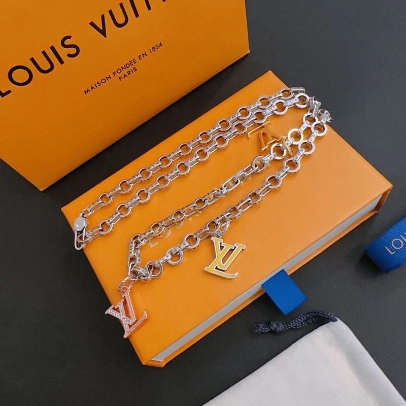 Comfortable LX Necklaces 311447