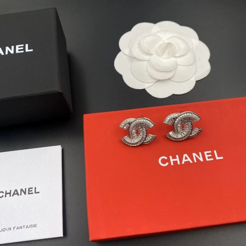 Fashionable Chxnxl Earrings 291433