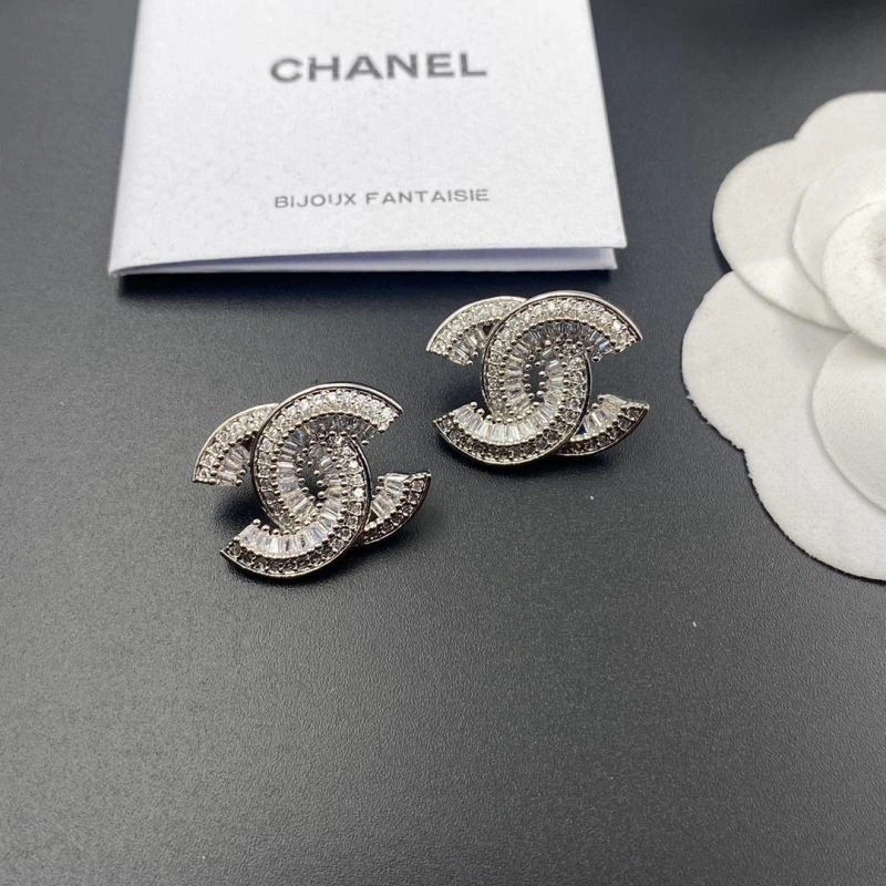 Fashionable Chxnxl Earrings 291433