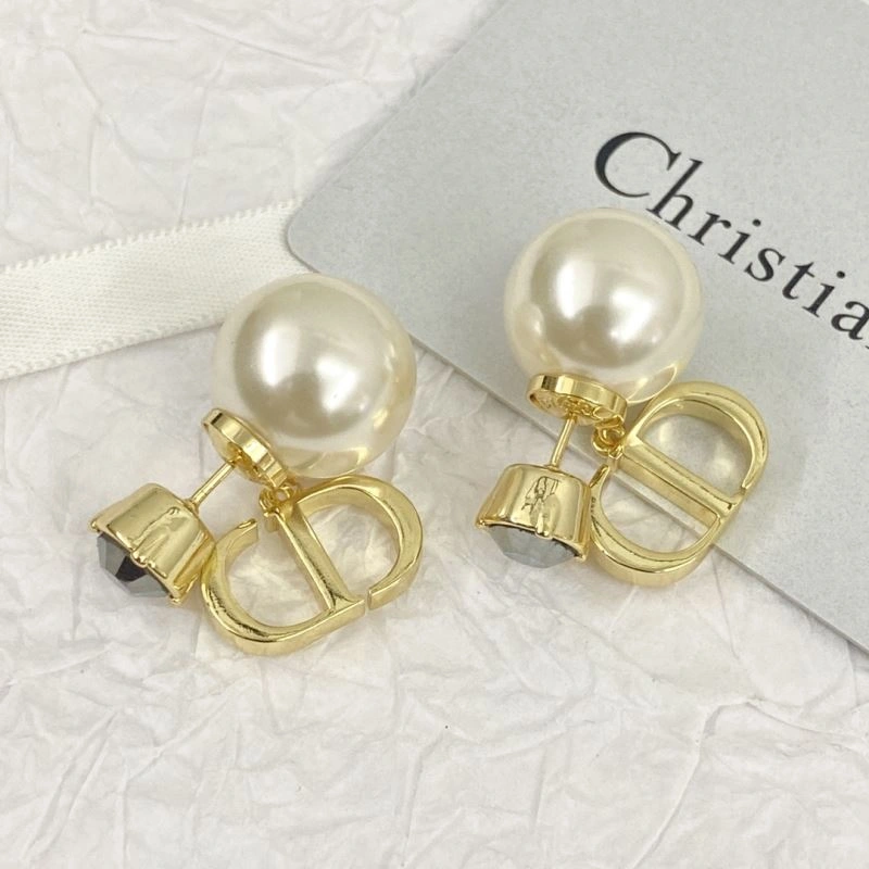 Christian Dxxr Earrings Popular 295299