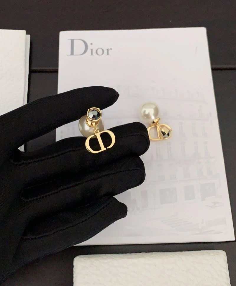 Flexible Christian Dxxr Earrings 295297