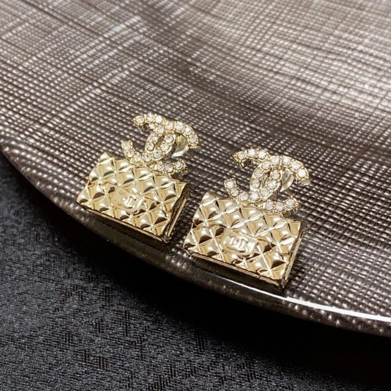 Durable Chxnxl Earrings 291418
