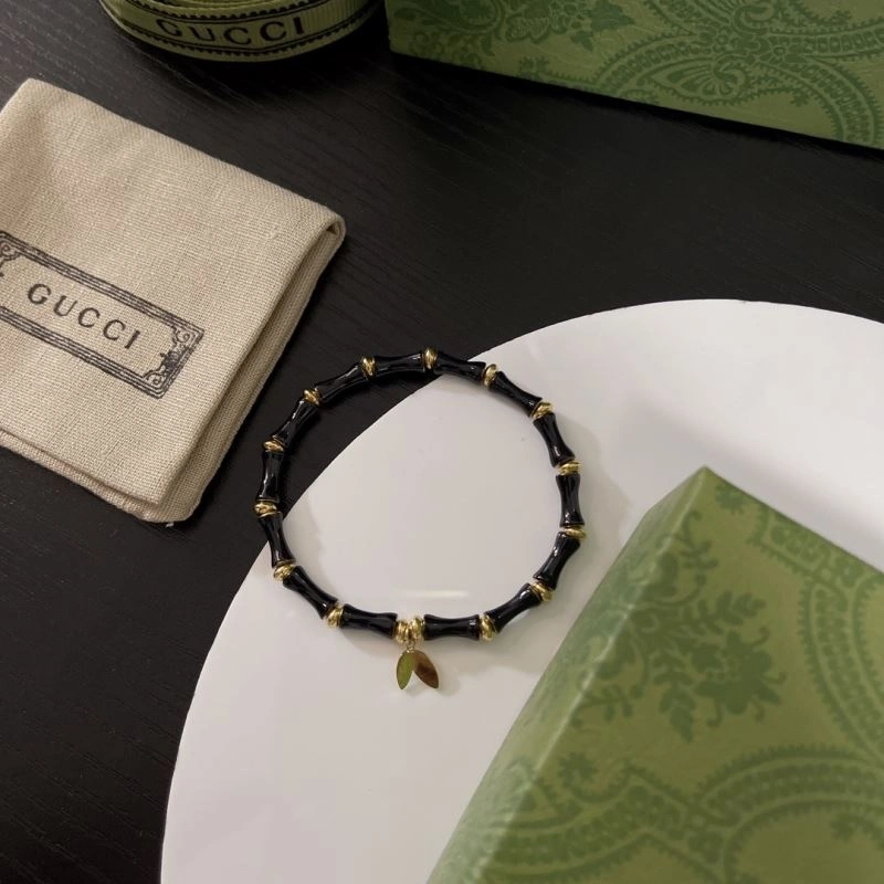 Vibrant Gxccx Bracelets 307147