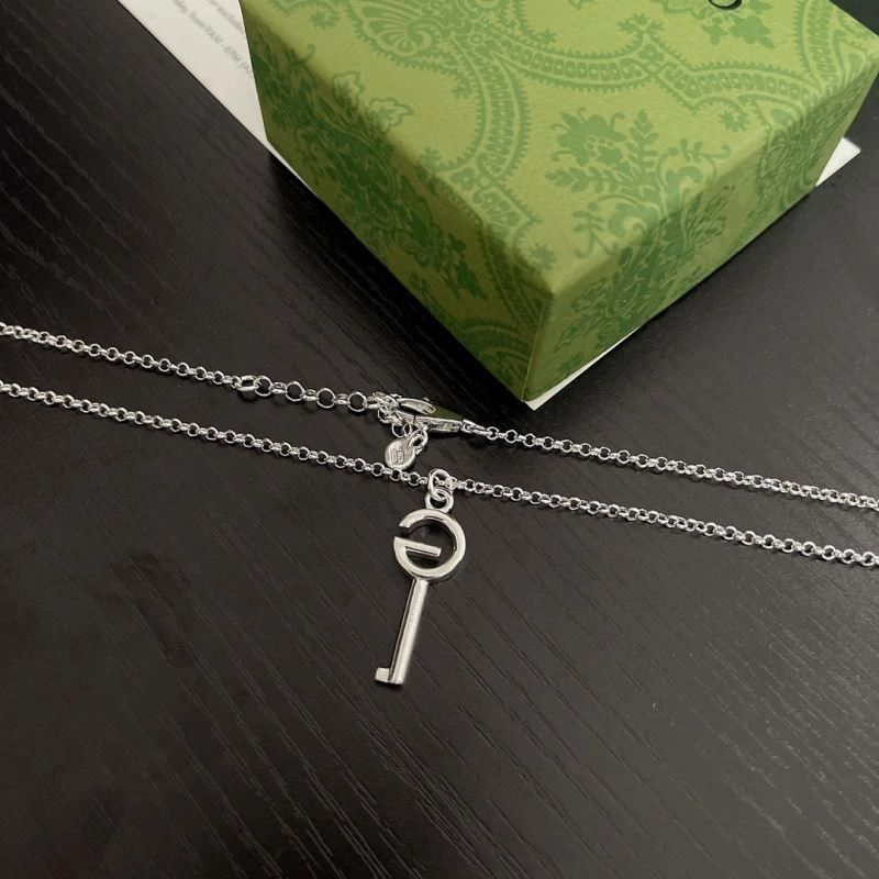 Stylish Gxccx Necklaces 306374