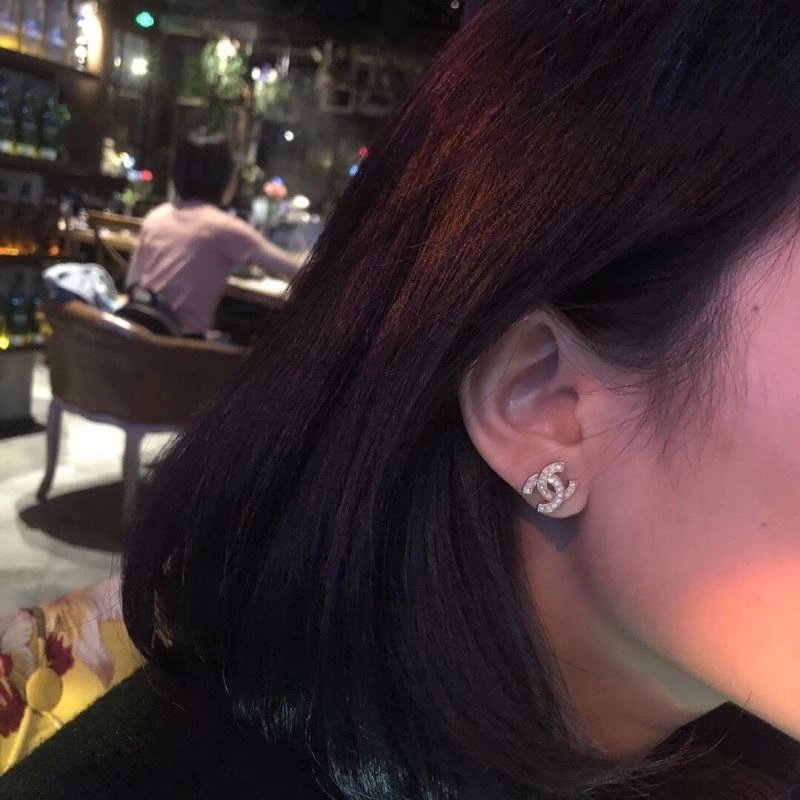 Flexible Chxnxl Earrings 291429