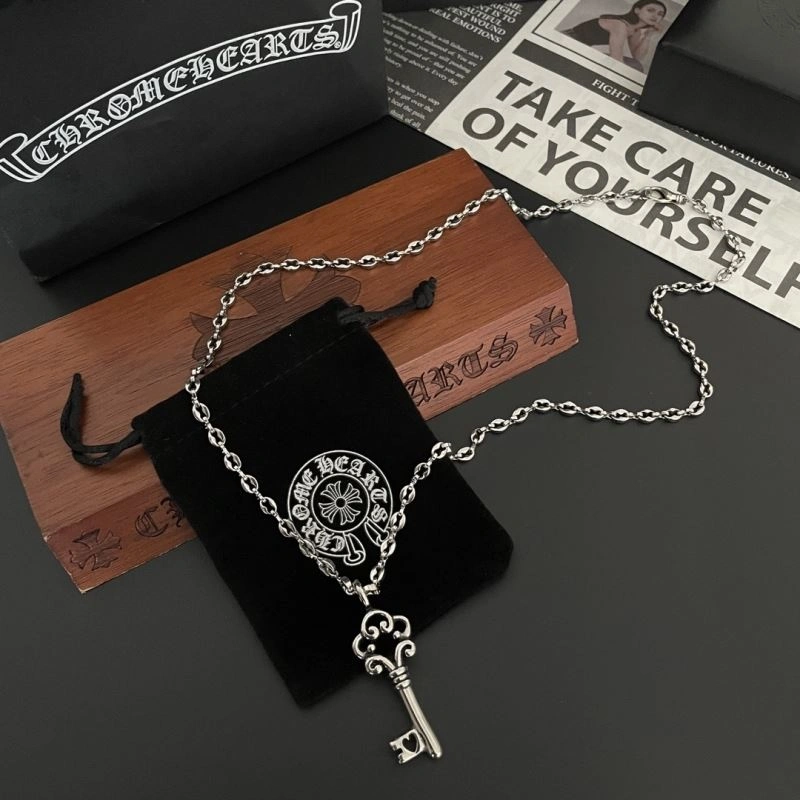 ModernLook Chrxmx Hxxrts Necklaces 300769