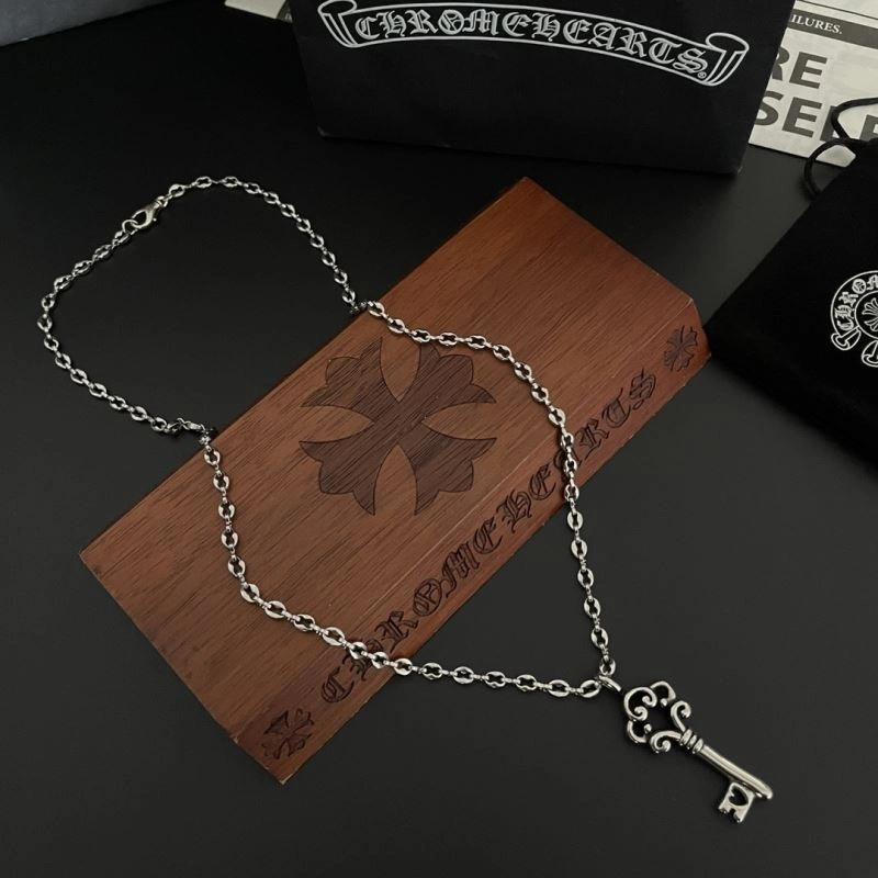 ModernLook Chrxmx Hxxrts Necklaces 300769