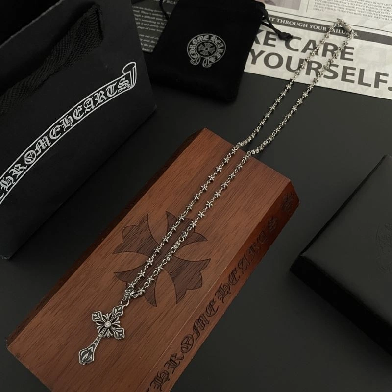 HighQuality Chrxmx Hxxrts Necklaces 300777