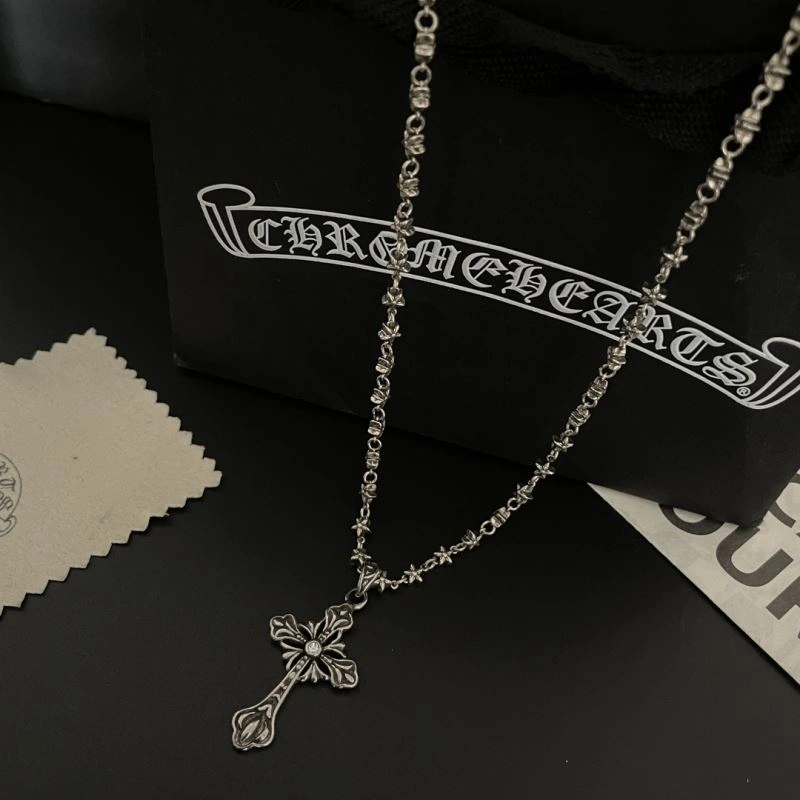 HighQuality Chrxmx Hxxrts Necklaces 300777