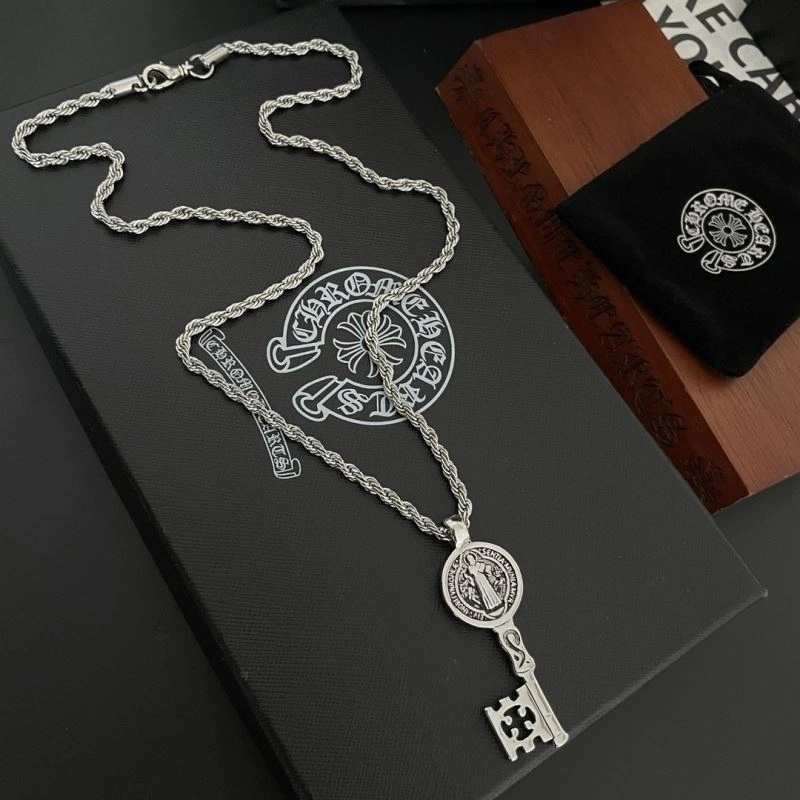 Comfortable Chrxmx Hxxrts Necklaces 300768