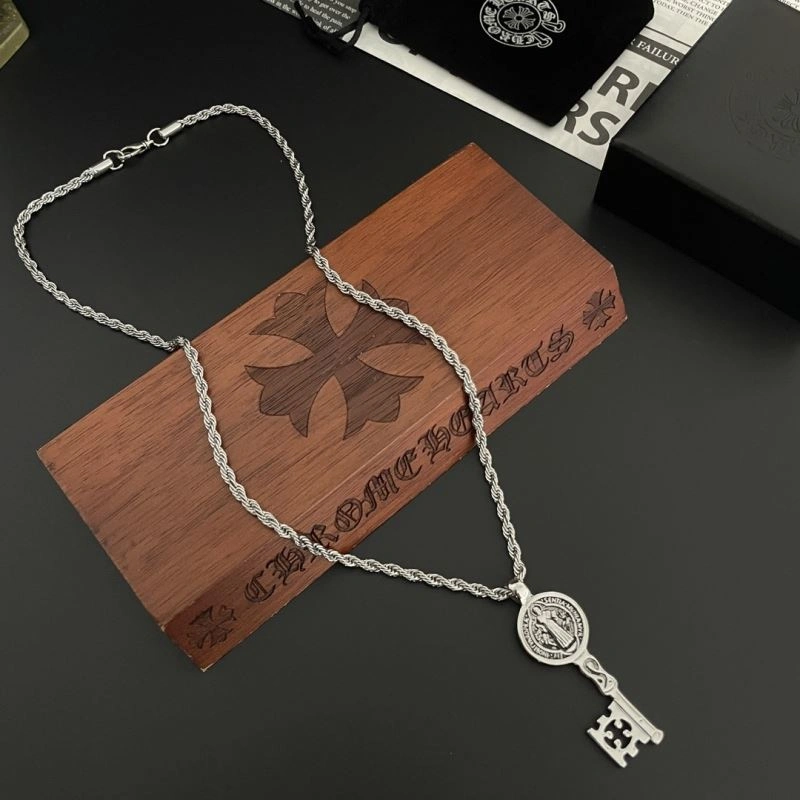 Comfortable Chrxmx Hxxrts Necklaces 300768