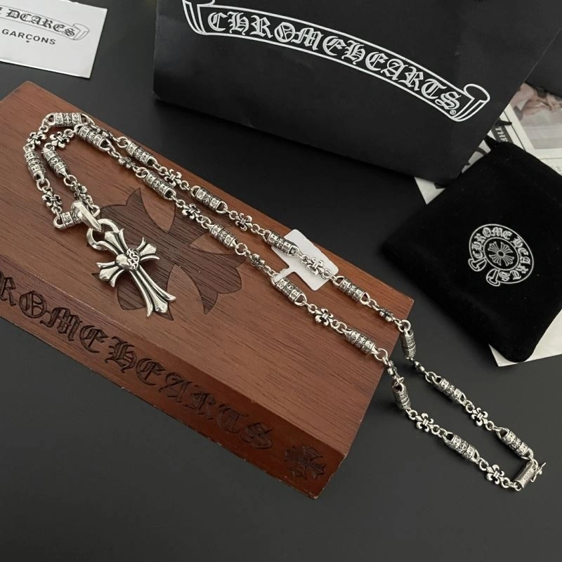 Minimalist Chrxmx Hxxrts Necklaces 300759