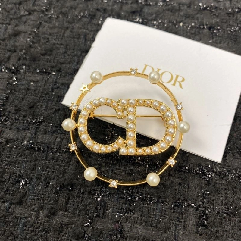 Christian Dxxr Brooches Cozy 295460
