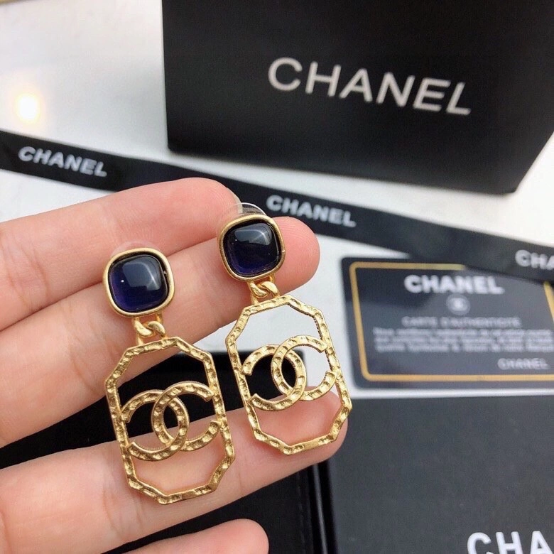 HighQuality Chxnxl Brooches 292592