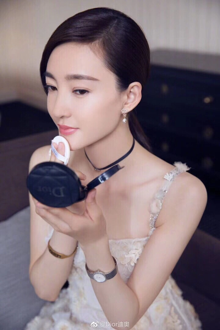 ModernLook Christian Dxxr Earrings 295292