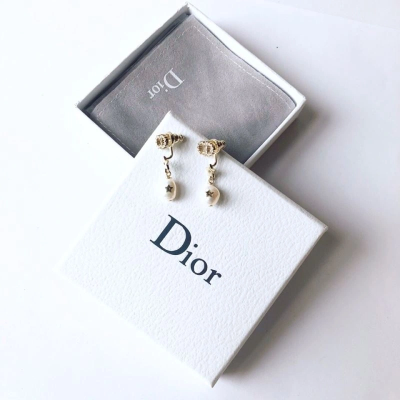 ModernLook Christian Dxxr Earrings 295292