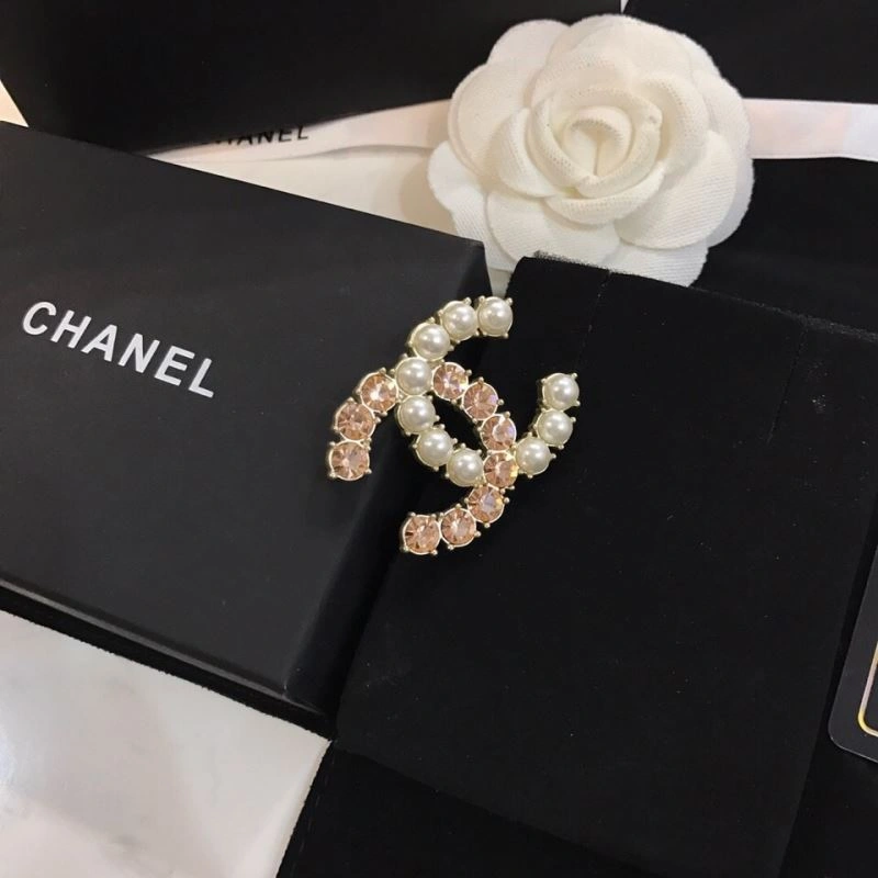 SportInspired Chxnxl Brooches 292590