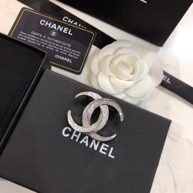 DailyWear Chxnxl Brooches 292587