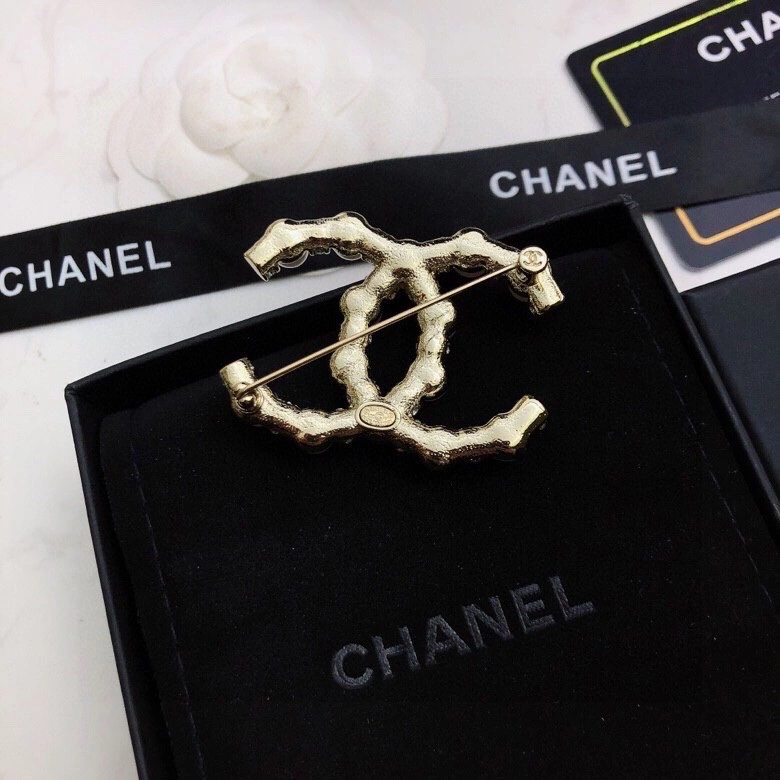 Bright Chxnxl Brooches 292586
