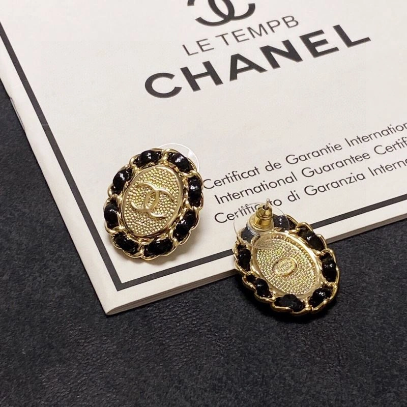Stylish Chxnxl Earrings 291399