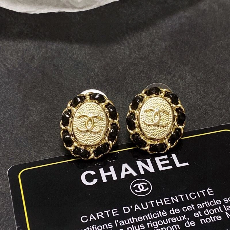 Stylish Chxnxl Earrings 291399