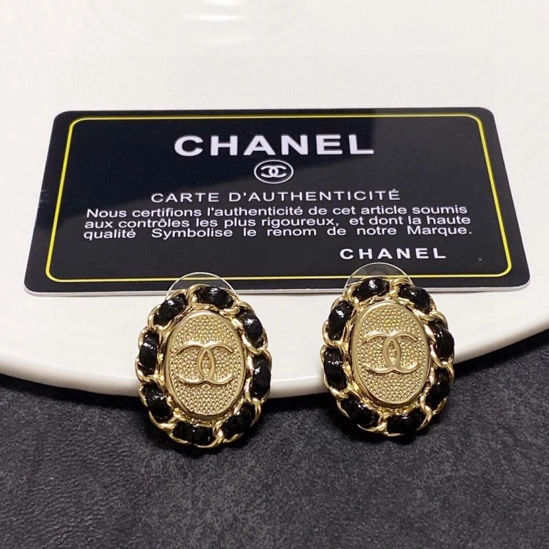 Stylish Chxnxl Earrings 291399