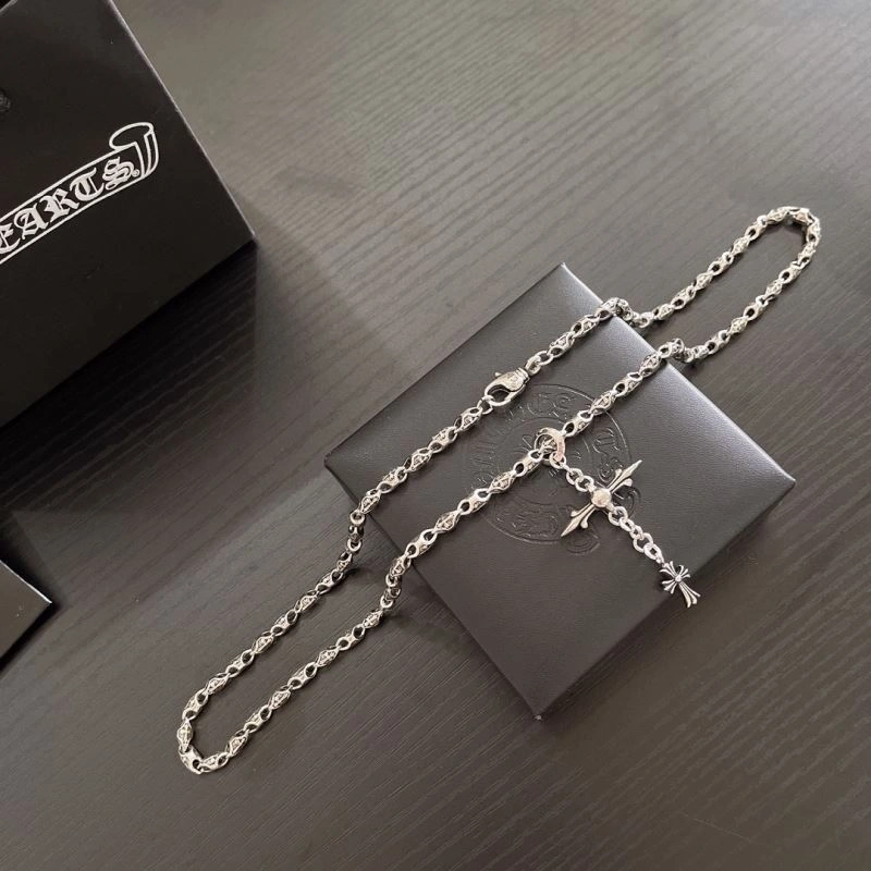 StreetReady Chrxmx Hxxrts Necklaces 300748