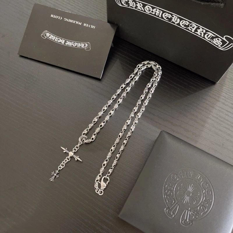 StreetReady Chrxmx Hxxrts Necklaces 300748