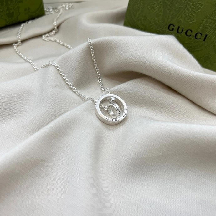 Compact Gxccx Necklaces 306360