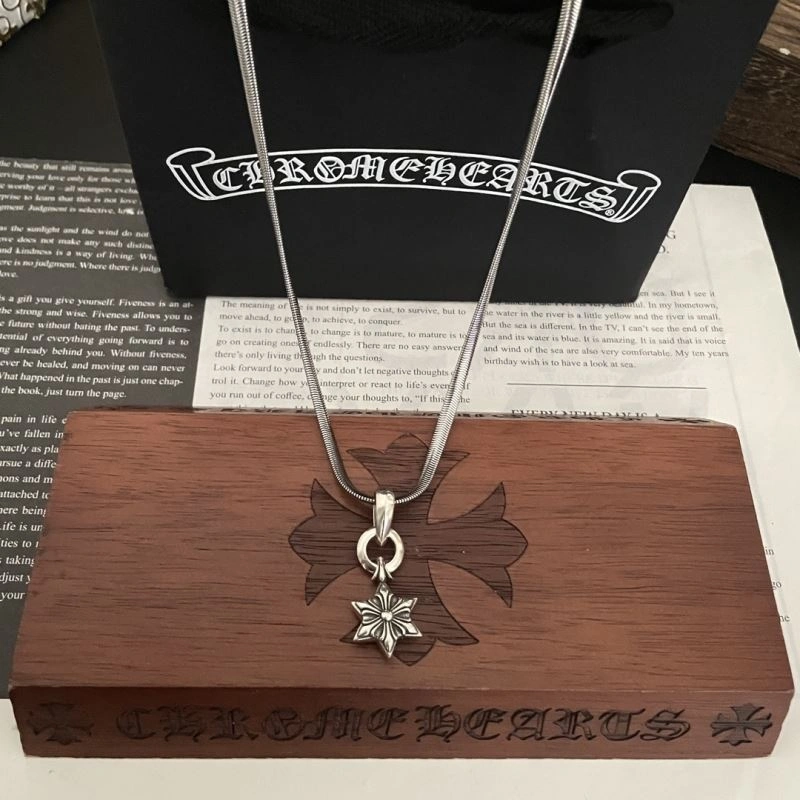 BestValue Chrxmx Hxxrts Necklaces 300755