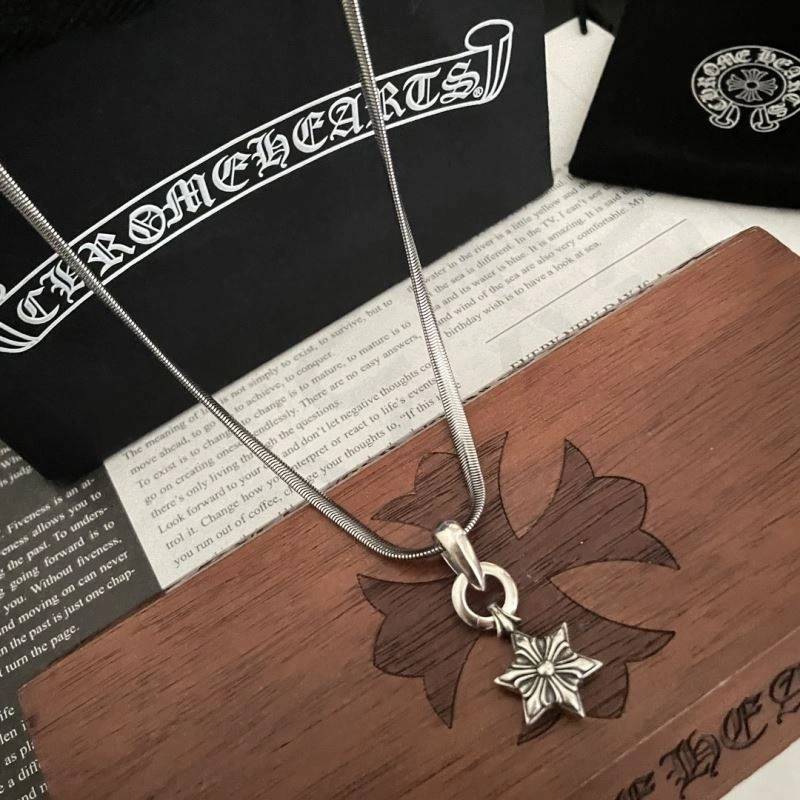 BestValue Chrxmx Hxxrts Necklaces 300755