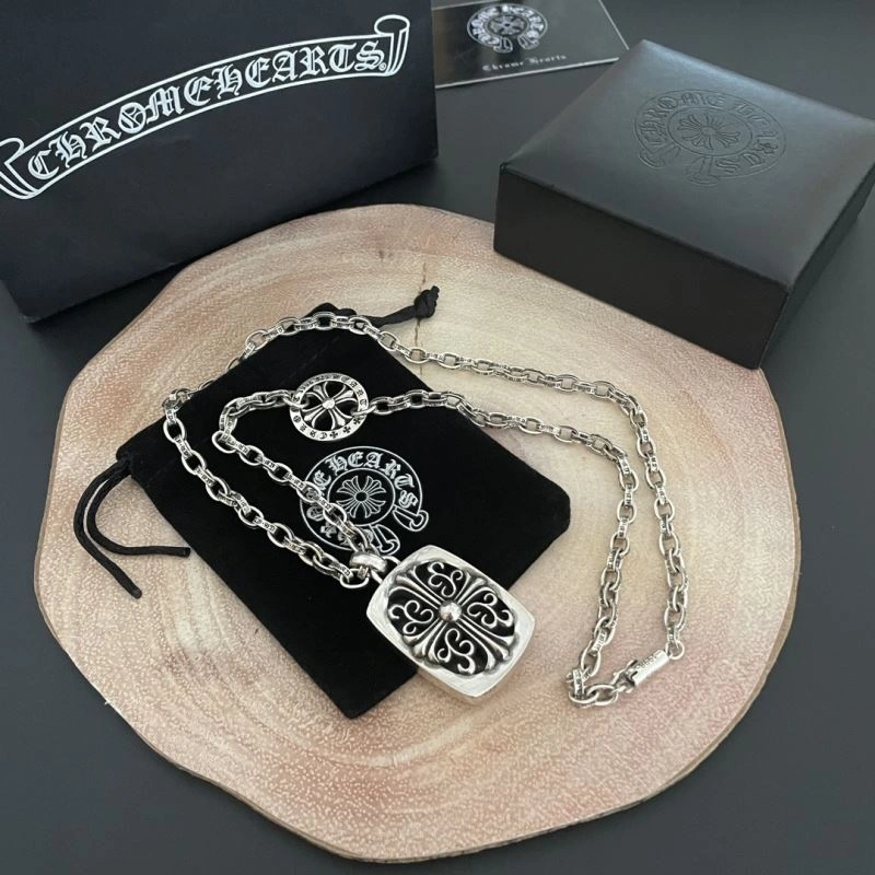 Chrxmx Hxxrts Necklaces HighQuality 300745