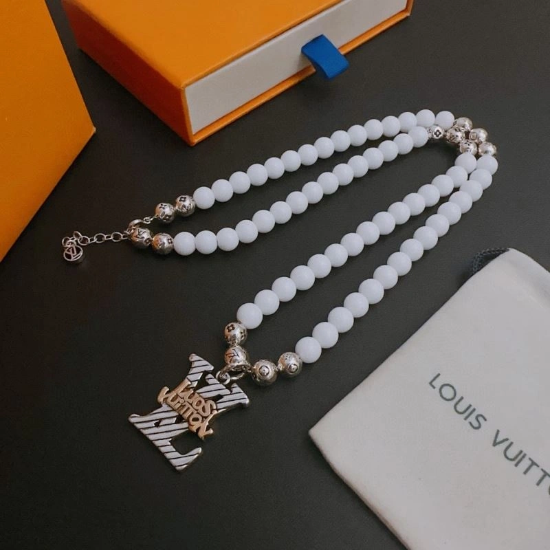 LX Necklaces ModernLook 311446