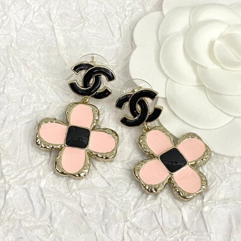 Comfortable Chxnxl Earrings 291391