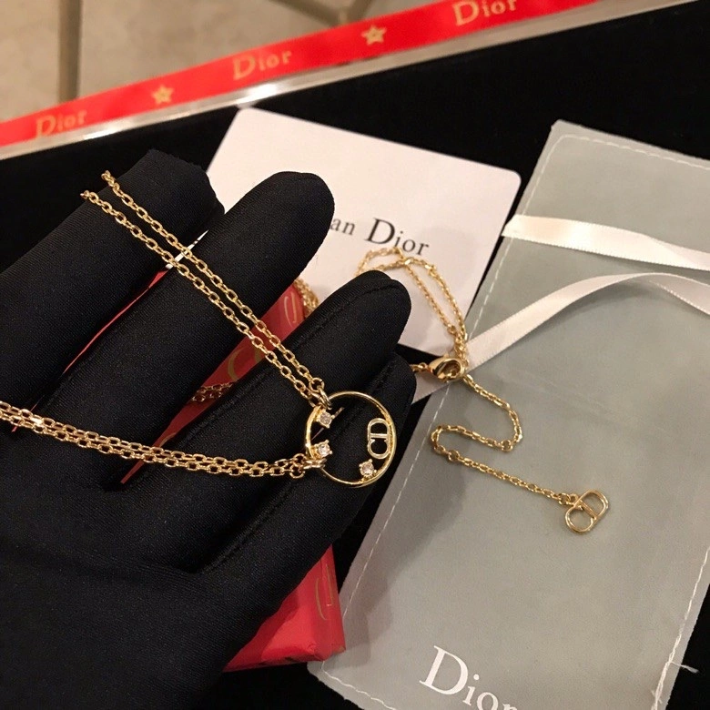 Christian Dxxr Necklaces Elegant 295090