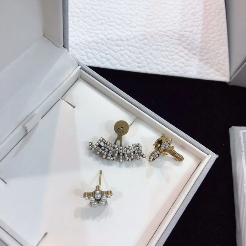 Christian Dxxr Earrings Durable 295290