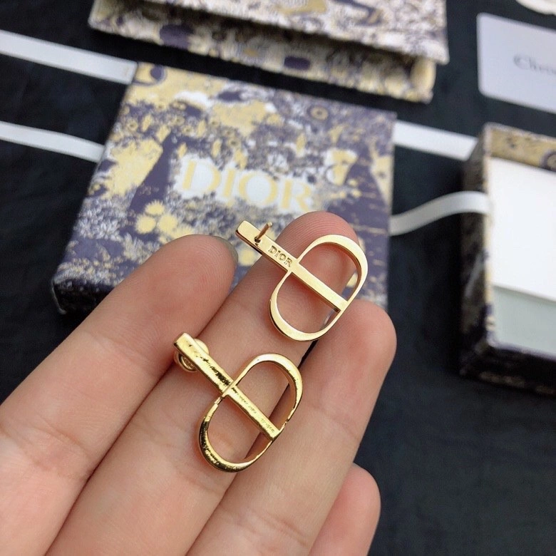 Christian Dxxr Earrings Popular 295289