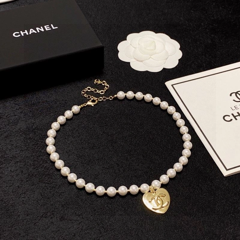 Efficient Chxnxl Brooches 292575