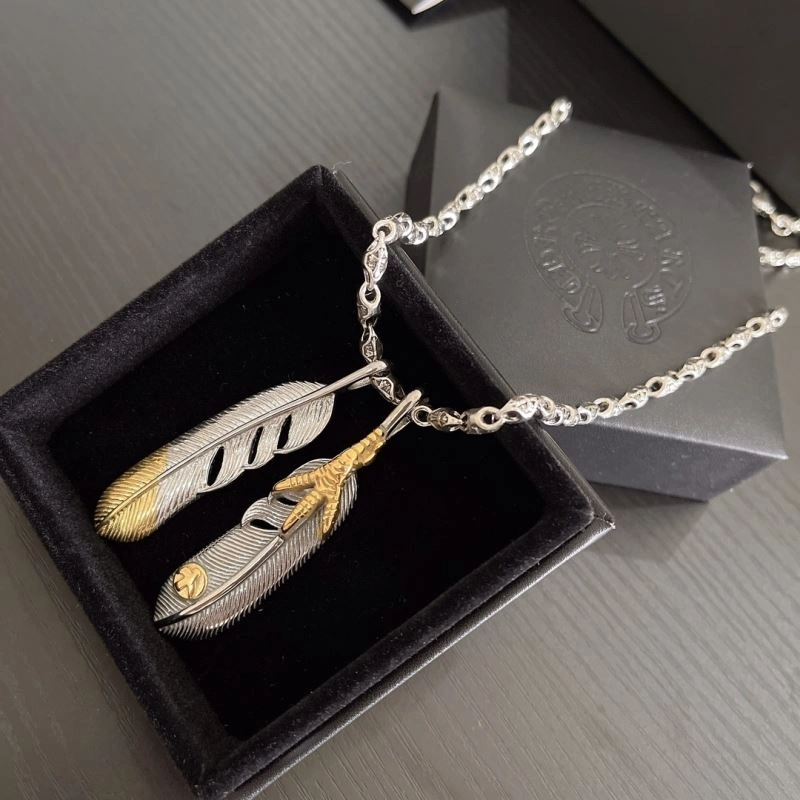 Fashionable Chrxmx Hxxrts Necklaces 300741