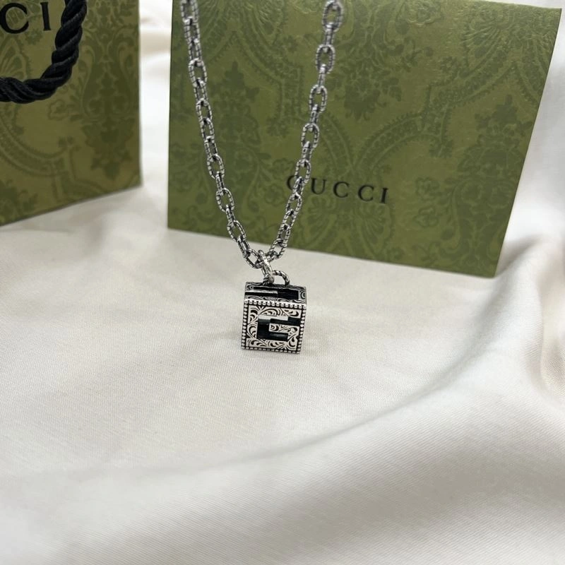Gxccx Necklaces Refined 306347