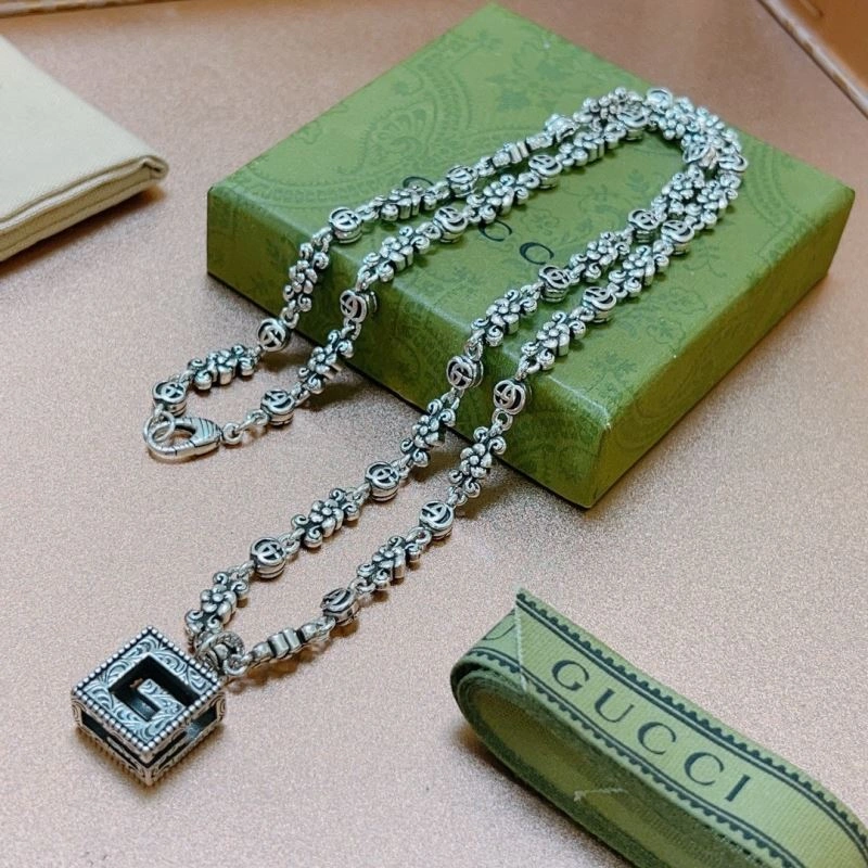 Timeless Gxccx Necklaces 306345