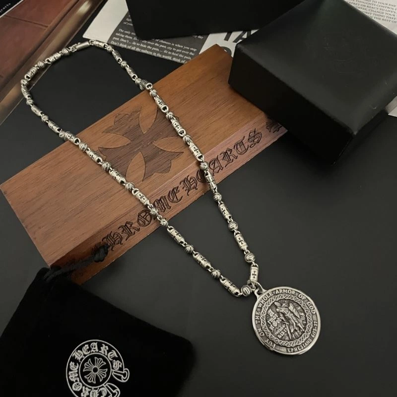 Chrxmx Hxxrts Necklaces Durable 300732