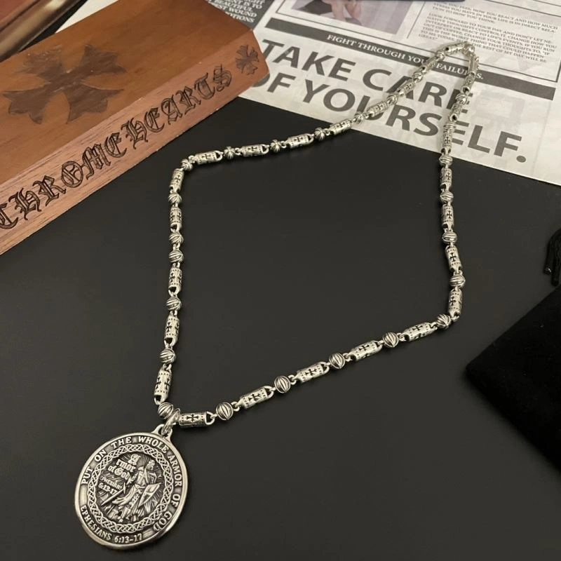 Chrxmx Hxxrts Necklaces Durable 300732