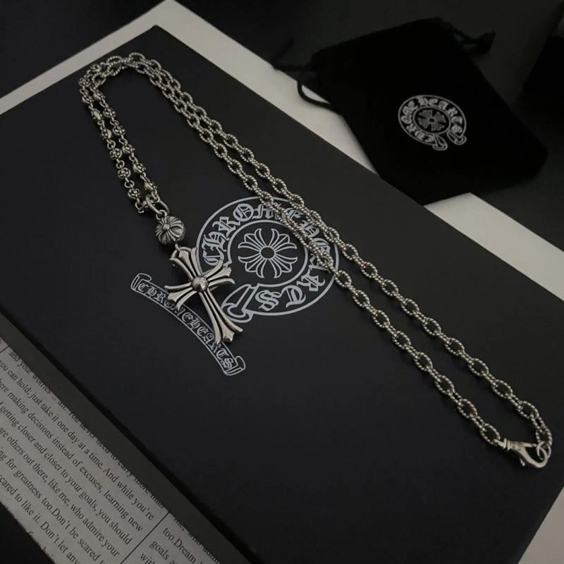 Chrxmx Hxxrts Necklaces Breathable 300723